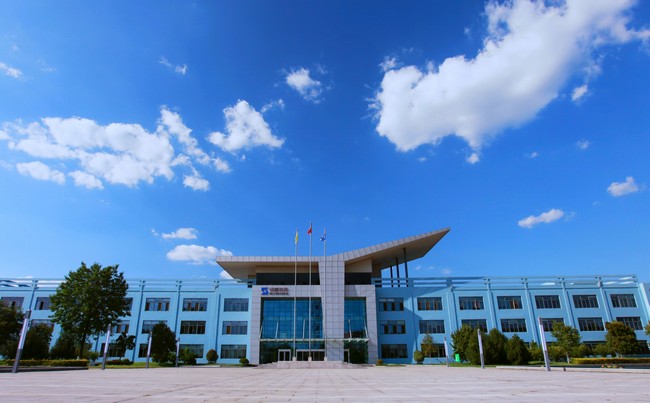 11月11日，山推收購(gòu)山重建機(jī)，成為全資子公司